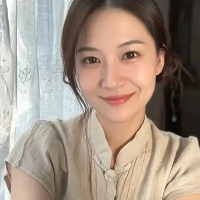 唐坤文